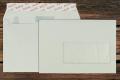 [30691] Briefhüllen mit Fenster C6 114x162 mm Haftklebend Recycling Grau 100 g/qm
